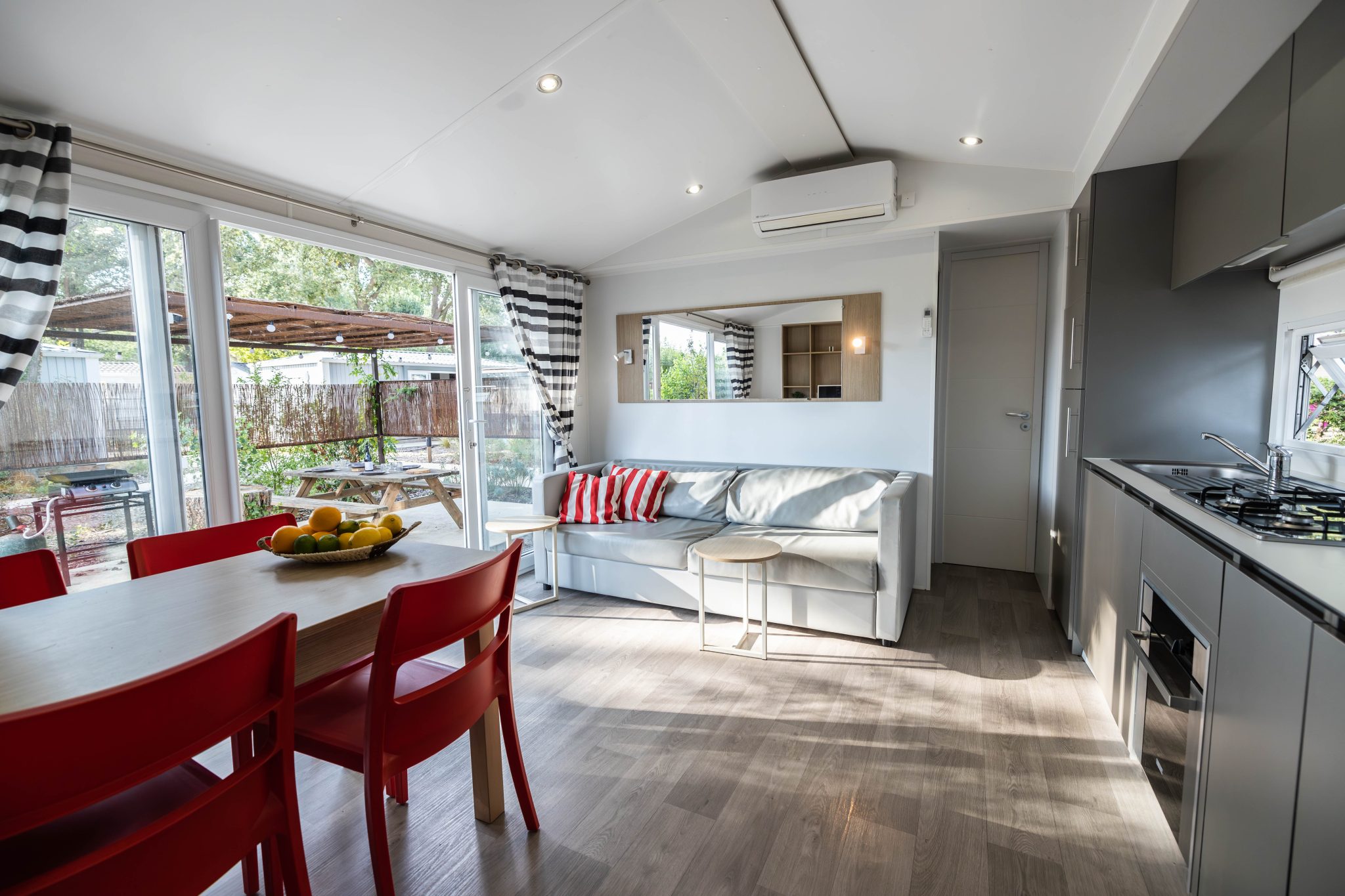 Mobil-home Premium 2 CH climatisé 2